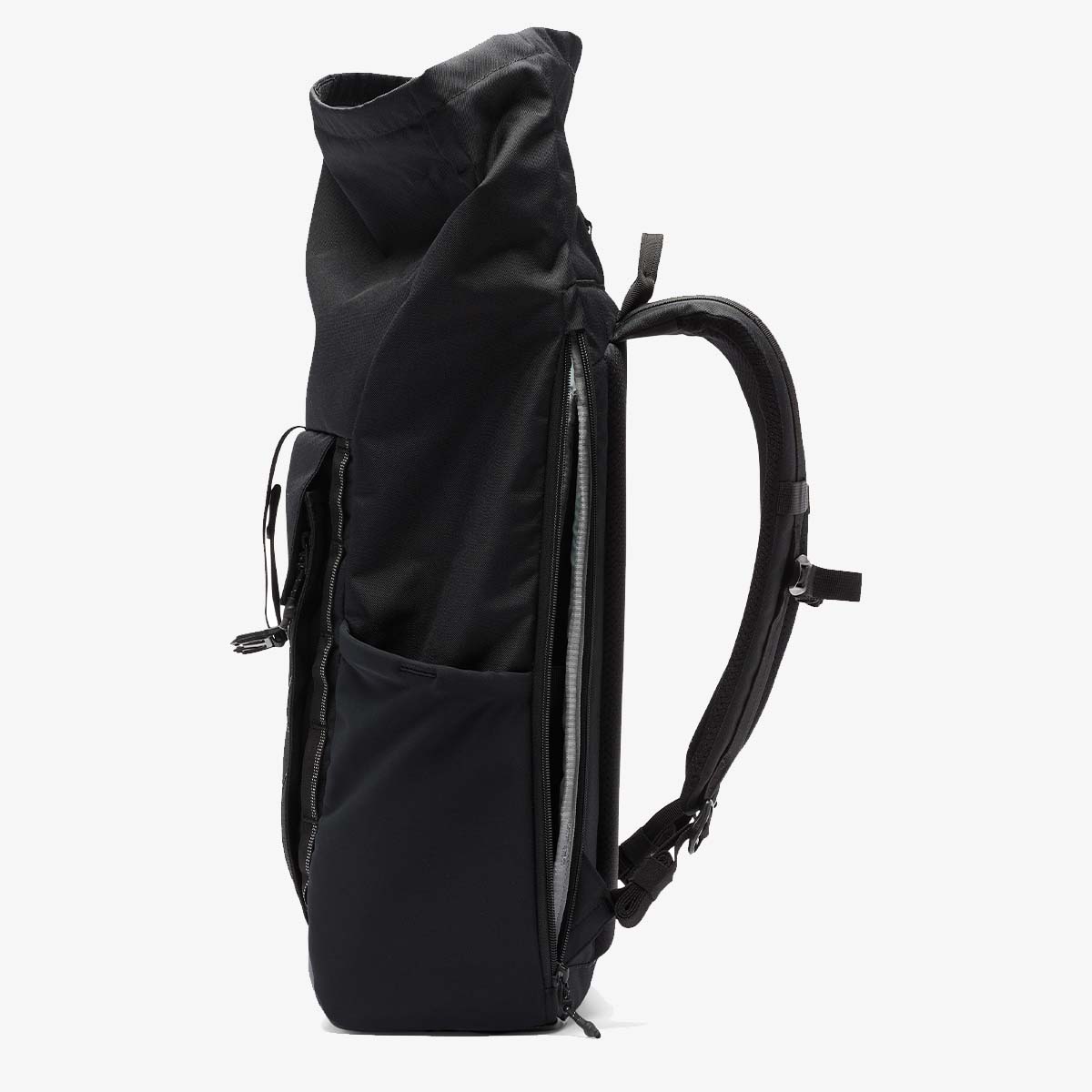 Convey™ II 27L Rolltop Backpack 