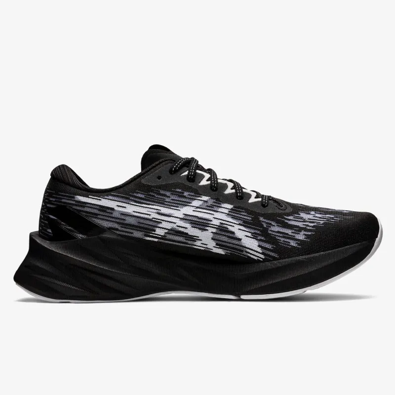 ASICS NOVABLAST 3