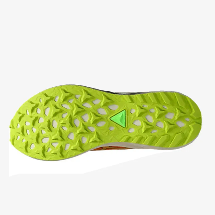ASICS Fuji Lite 4 