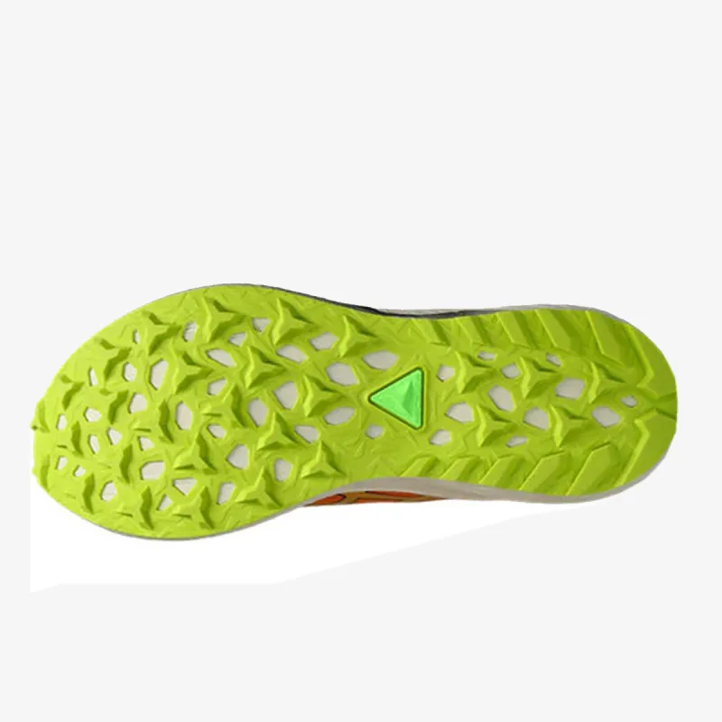 ASICS Fuji Lite 4