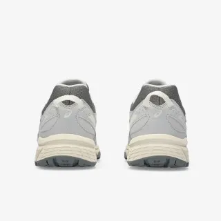 ASICS GEL-VENTURE 6