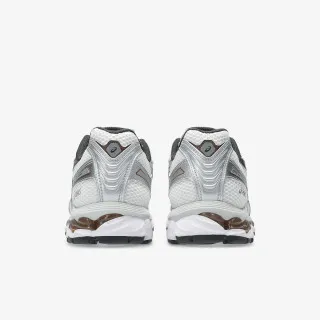ASICS GEL-KAYANO 12.1 