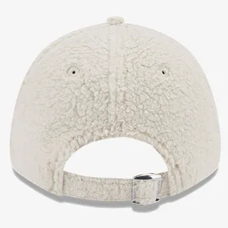NEW ERA WMNS TEDDY 9FORTY NEYYAN STNWHI