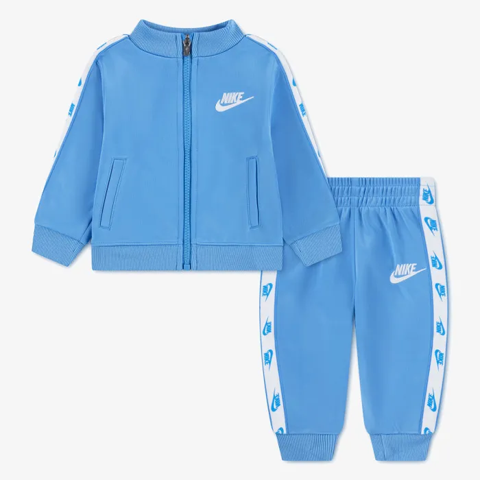 Nike NKN FULL ZIP SET WITH LOGO TAP 