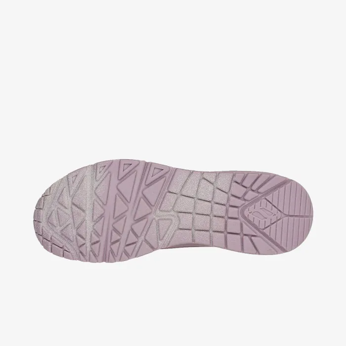 SKECHERS UNO STAND ON AIR 