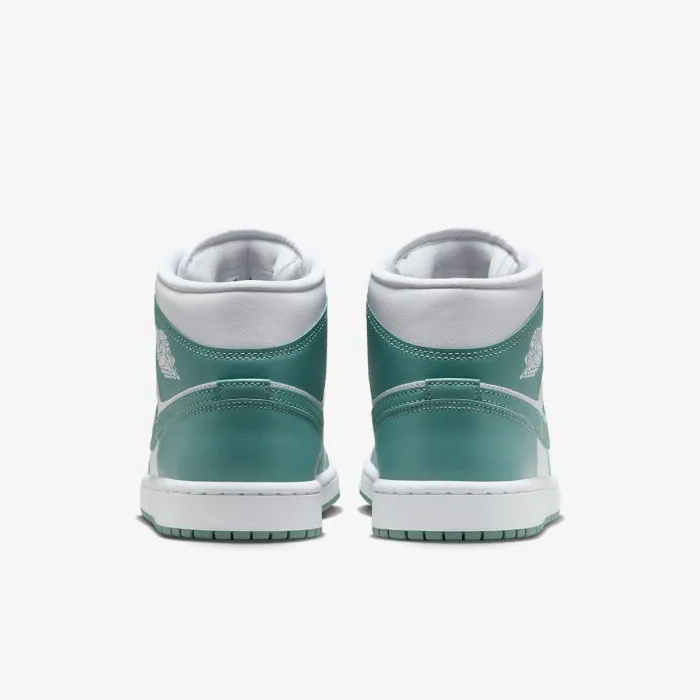 Nike WMNS AIR JORDAN 1 MID 