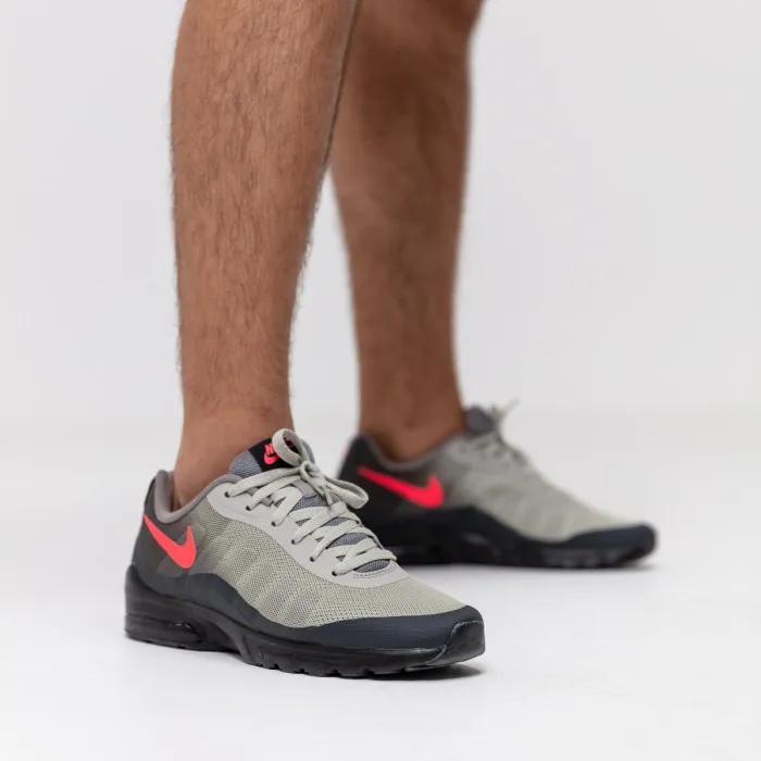 Nike NIKE AIR MAX INVIGOR I 