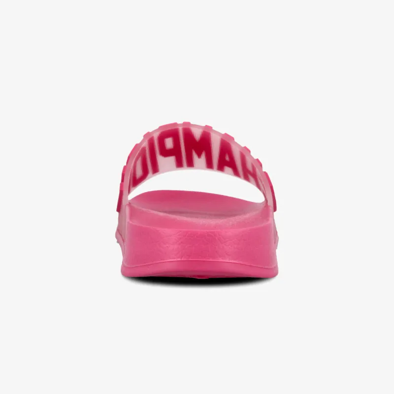 CHAMPION LUCIA