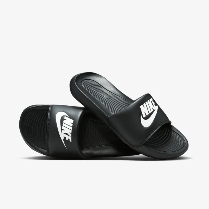 Nike W NIKE VICTORI ONE SLIDE 