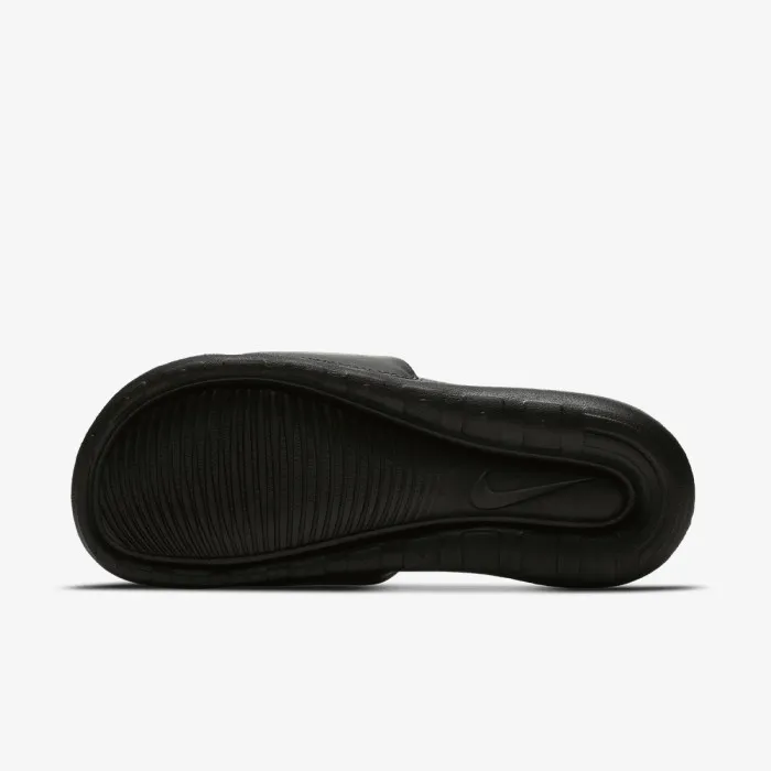 Nike W NIKE VICTORI ONE SLIDE 