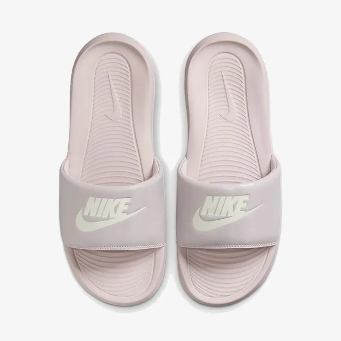 Nike W NIKE VICTORI ONE SLIDE 