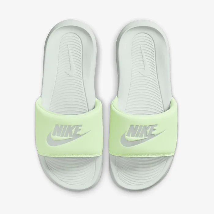 Nike W NIKE VICTORI ONE SLIDE 