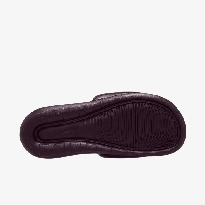 Nike W NIKE VICTORI ONE SLIDE 