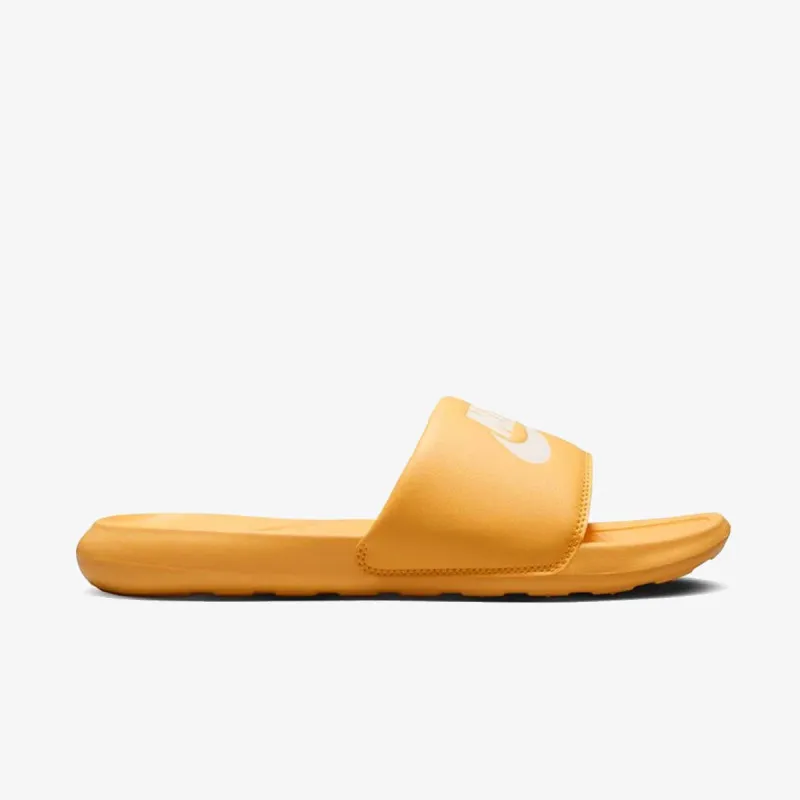 Nike W NIKE VICTORI ONE SLIDE 