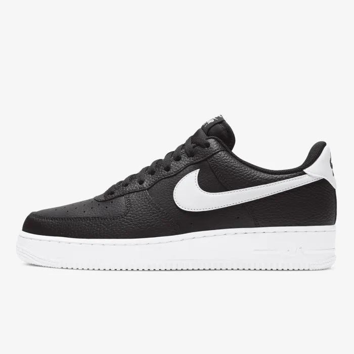 Nike AIR FORCE 1 '07 