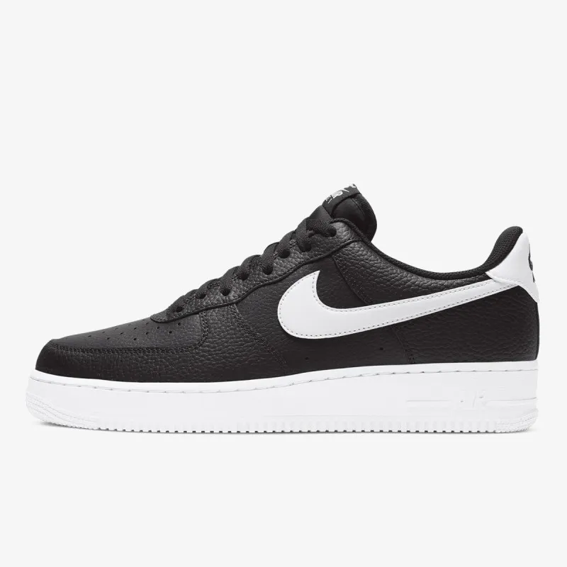 Nike AIR FORCE 1 '07 