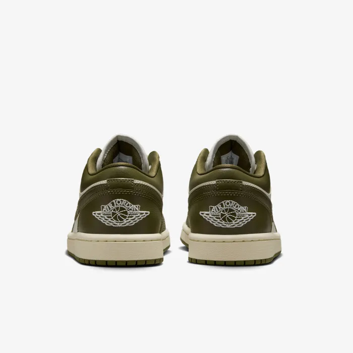 JORDAN WMNS AIR JORDAN 1 LOW 