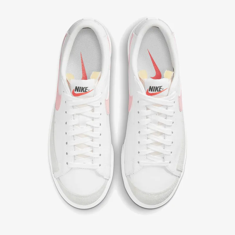 Nike W BLAZER LOW PLATFORM 