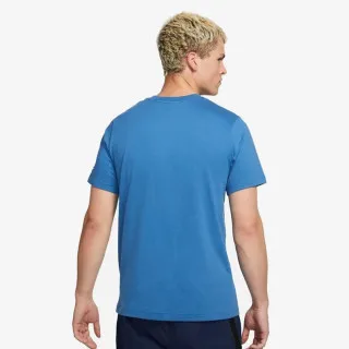 Nike Sportswear Repeat