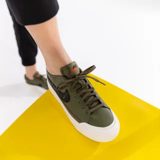 Nike WMNS NIKE COURT LEGACY LIFT 