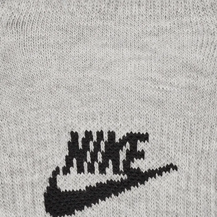 Nike Everyday Plus Cushioned 