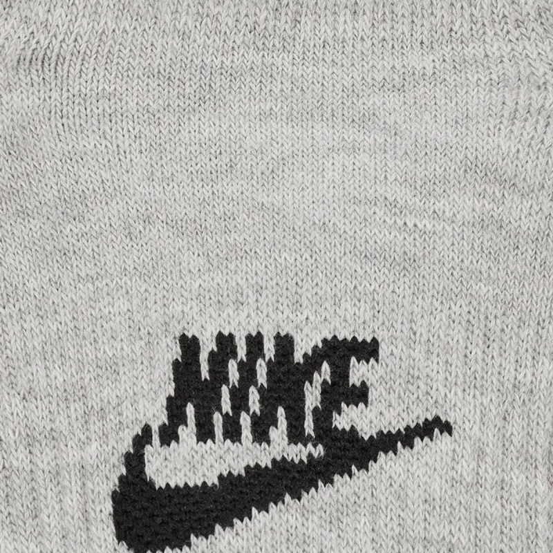 Nike Everyday Plus Cushioned 