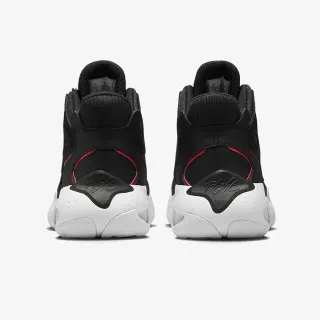 Nike JORDAN MAX AURA 4