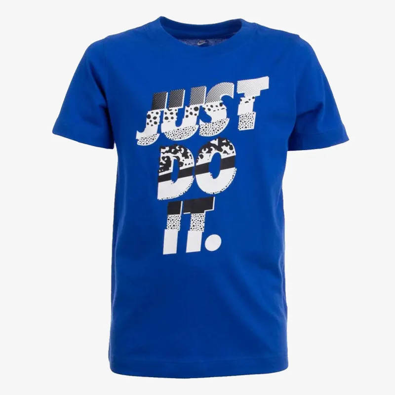 Nike Sportswear Core Tee 