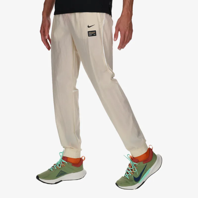 Nike M NK RPL FC WC WVN PNT