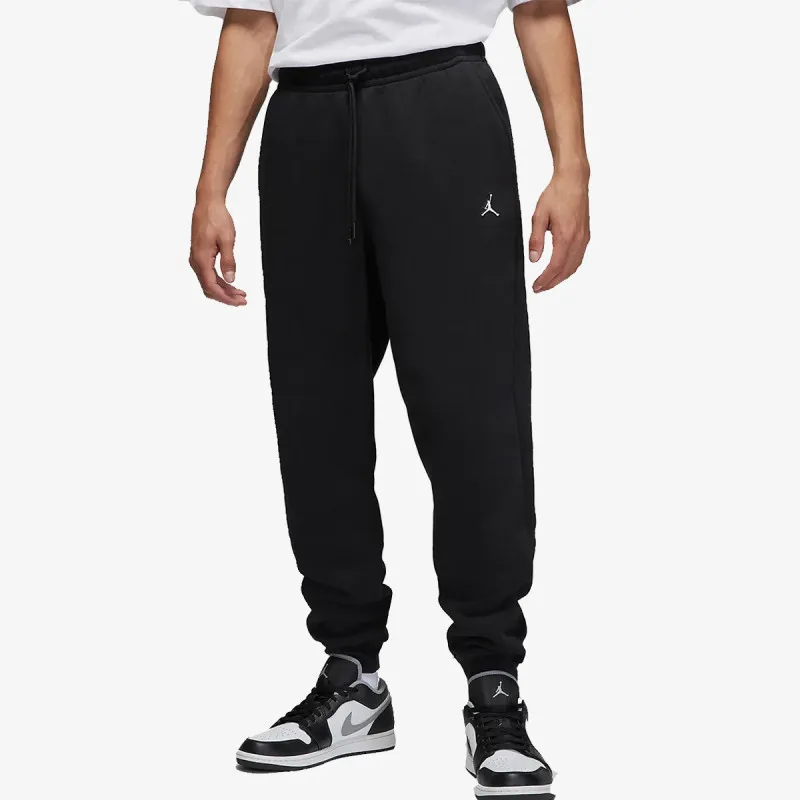 Nike Jordan Essential