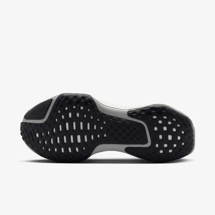 Nike WMNS ZOOMX INVINCIBLE RUN FK 3 