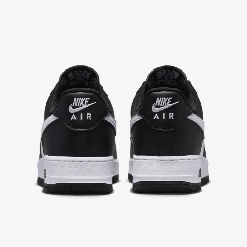 Nike AIR FORCE 1 '07