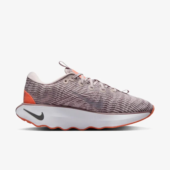 Nike WMNS NIKE MOTIVA 
