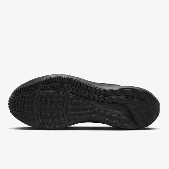 Nike AIR ZOOM PEGASUS 40 