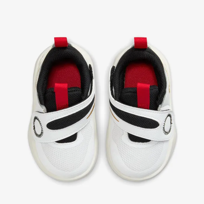Nike TEAM HUSTLE D 11 TD 