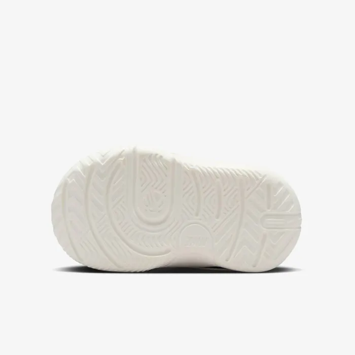 Nike TEAM HUSTLE D 11 TD 