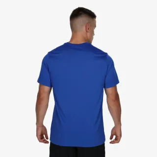 Nike Dri-FIT Legend