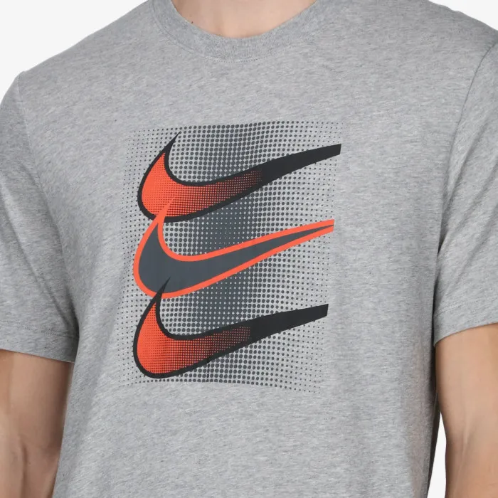 Nike Sportswear 