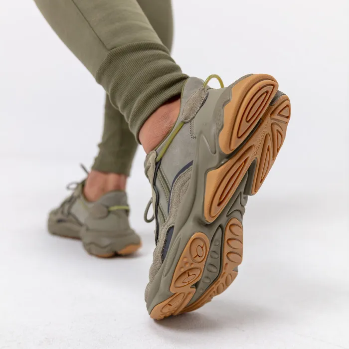 adidas Obuv OZWEEGO 