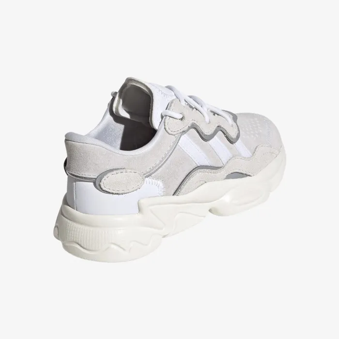 adidas OZWEEGO C 