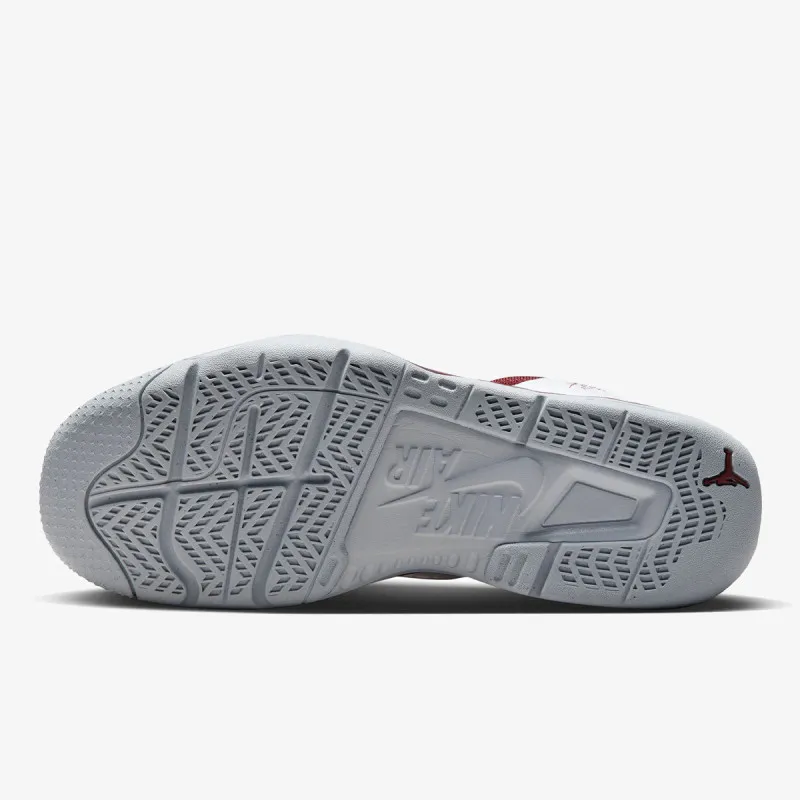 Nike JORDAN STAY LOYAL 3