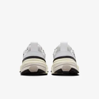 Nike W NIKE RUNTEKK NN 