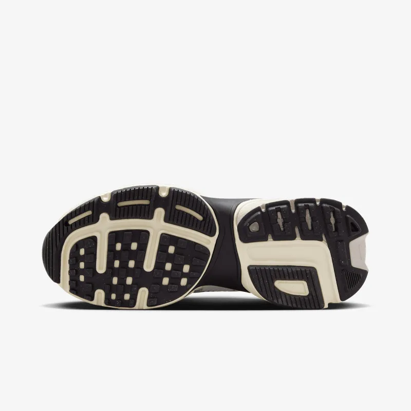 Nike W NIKE RUNTEKK NN 