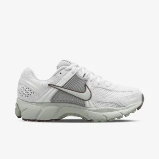 Nike W NIKE ZOOM VOMERO 5 