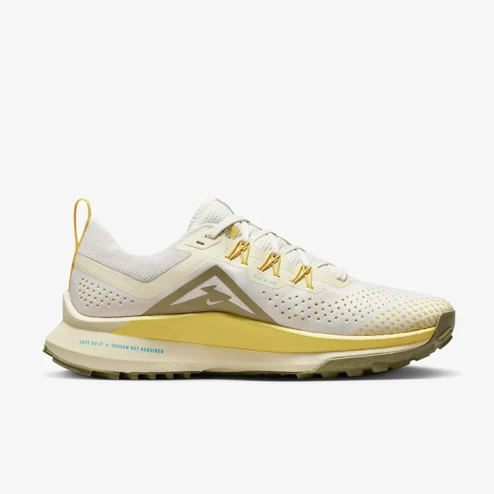 Nike WMNS NIKE REACT PEGASUS TRAIL 