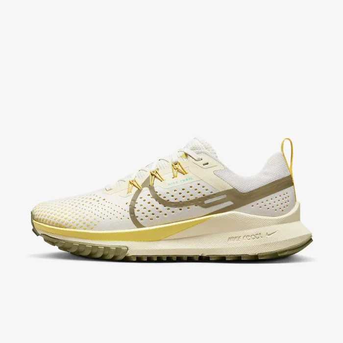 Nike WMNS NIKE REACT PEGASUS TRAIL 