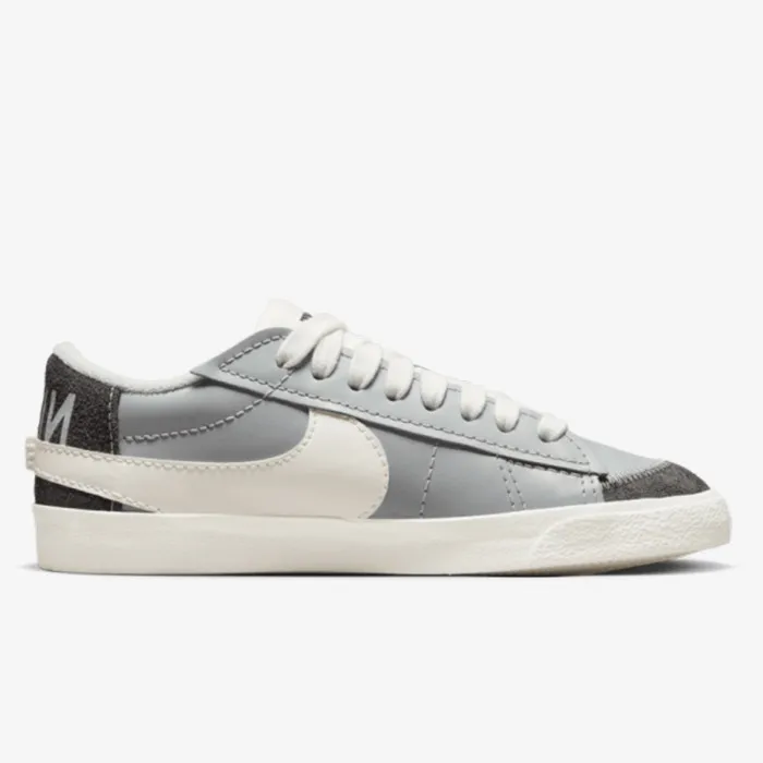 Nike BLAZER LOW '77 JUMBO SE TR72 