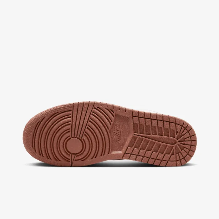 Nike WMNS AIR JORDAN 1 LOW SE TE V2 