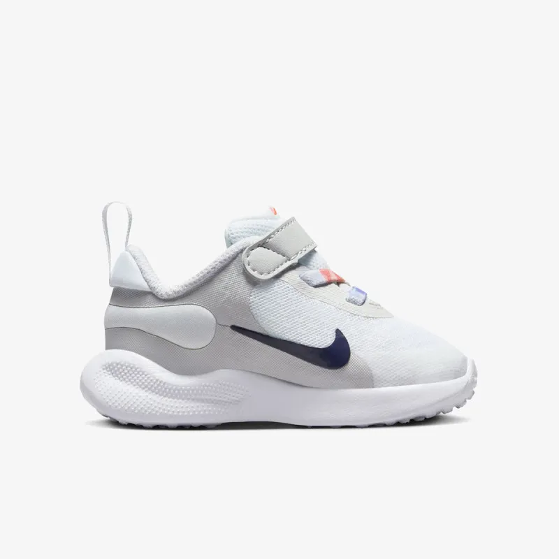 Nike NIKE REVOLUTION 7 SE TDV 