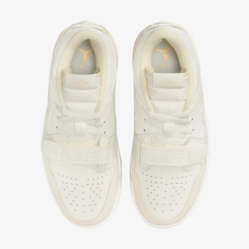 JORDAN WMNS AIR JORDAN LEGACY 312 LOW 
